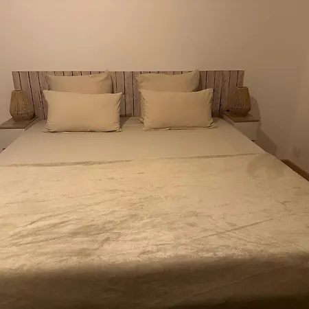 Chez Christophe D'hotes 2 Max 4 Pers Pauillac