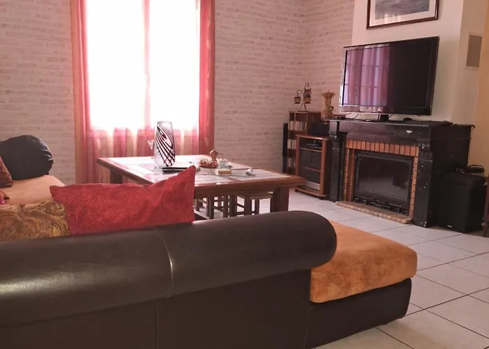 D'hotes Chez Christophe 2 *